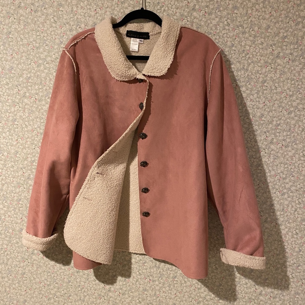jacket - Picture 1 of 4